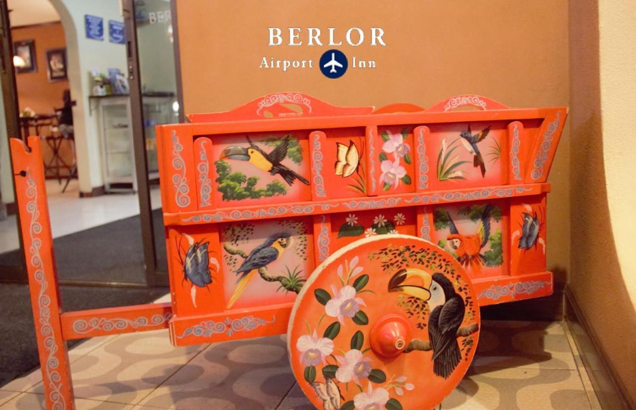 Berlor Airport Inn Río Segundo Екстериор снимка